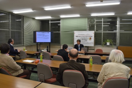 Seijo University’s Institute for Economic Studies Holds Joint Mini-Symposium: “Financial Liberalization and the Role of Microfinancing: The Case of Mexico” (Research Branding Program for Private Universities)