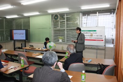 Conference Report: Seijo University’s Institute for Economic Studies Holds Mini Symposium: “The Globalization of Japanese Businesses, and Trumponomics: The Impact on the Mexican Economy,” co-hosted by Seijo University’s Institute for Economic Studies under the Research Branding Program for Private Universities.