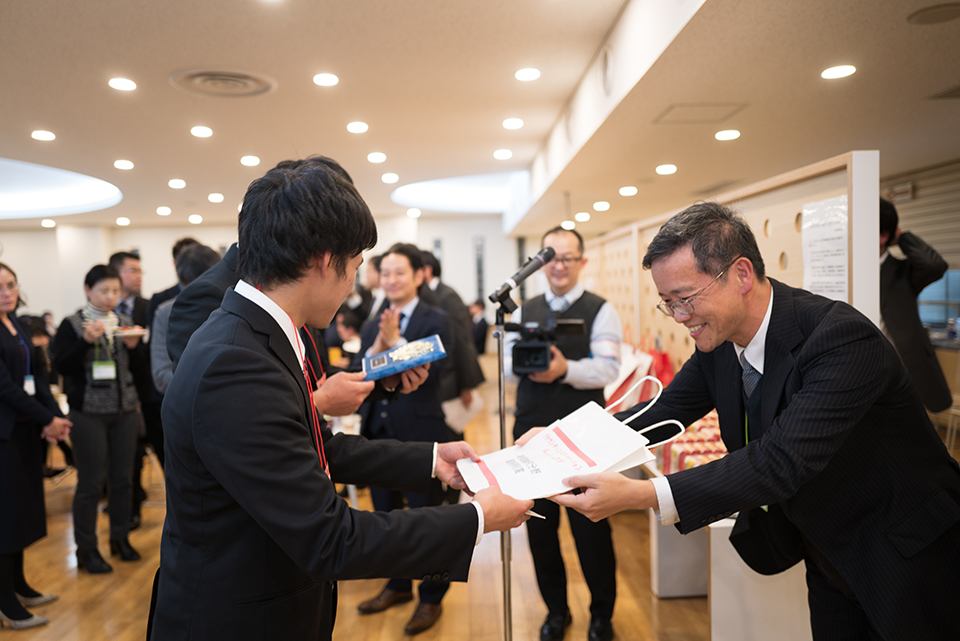 経済学部上田ゼミ 会計系ゼミ対抗の研究発表大会で優秀賞