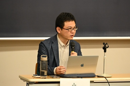 山川　志典 氏