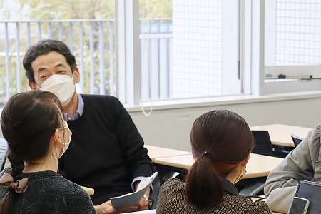 各ゼミナールの雰囲気も感じられるオープン基礎ゼミナール