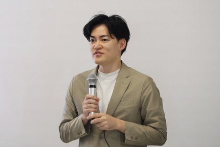 株式会社三菱UFJ銀行人事部　富澤宏紀様
