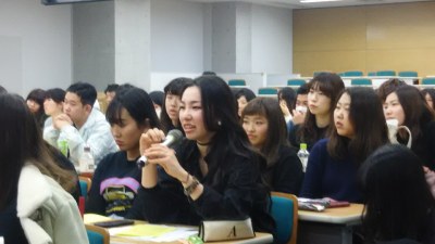 成城大学共通教育研究センター主催第９回WRDプレゼンテーションコンテストが開催されました