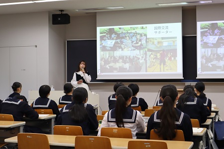 在学生からは自分の時間割や課外活動などを詳しく紹介。より大学生活を身近に感じていただくことができました