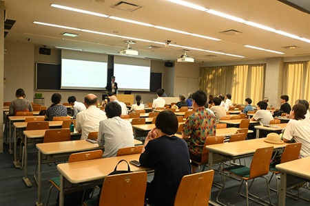 会場の様子