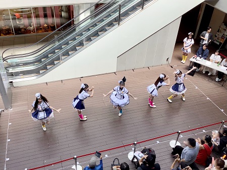 「成城ラブライブ！」によるパフォーマンス