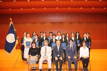 文芸学部