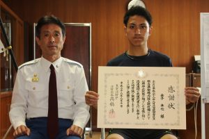 AEDで高校生の命を救う — 成城大生が東京消防庁消防総監から感謝状を贈呈されました —