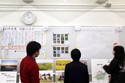 展示発表には町の景色の写真などを多く使い、明和町の良さが伝わるような工夫がたくさん