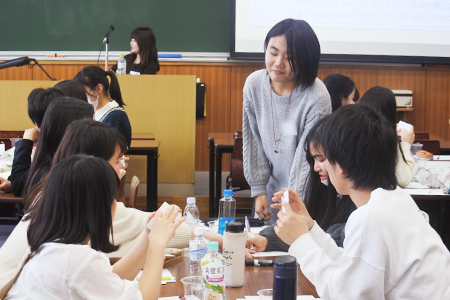 在学生のサポートもあり、グループの絆も深まる