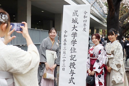 午後は雨も上がり笑顔で記念撮影