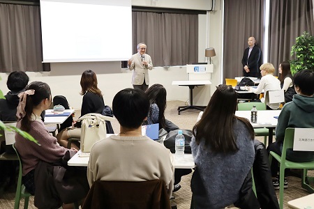 「実現したいアイデアがいくつもあった」と語る杉本学長